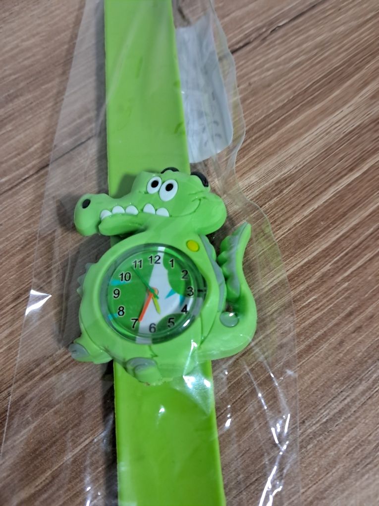 Zegarek dla dziecka krokodyl nowy