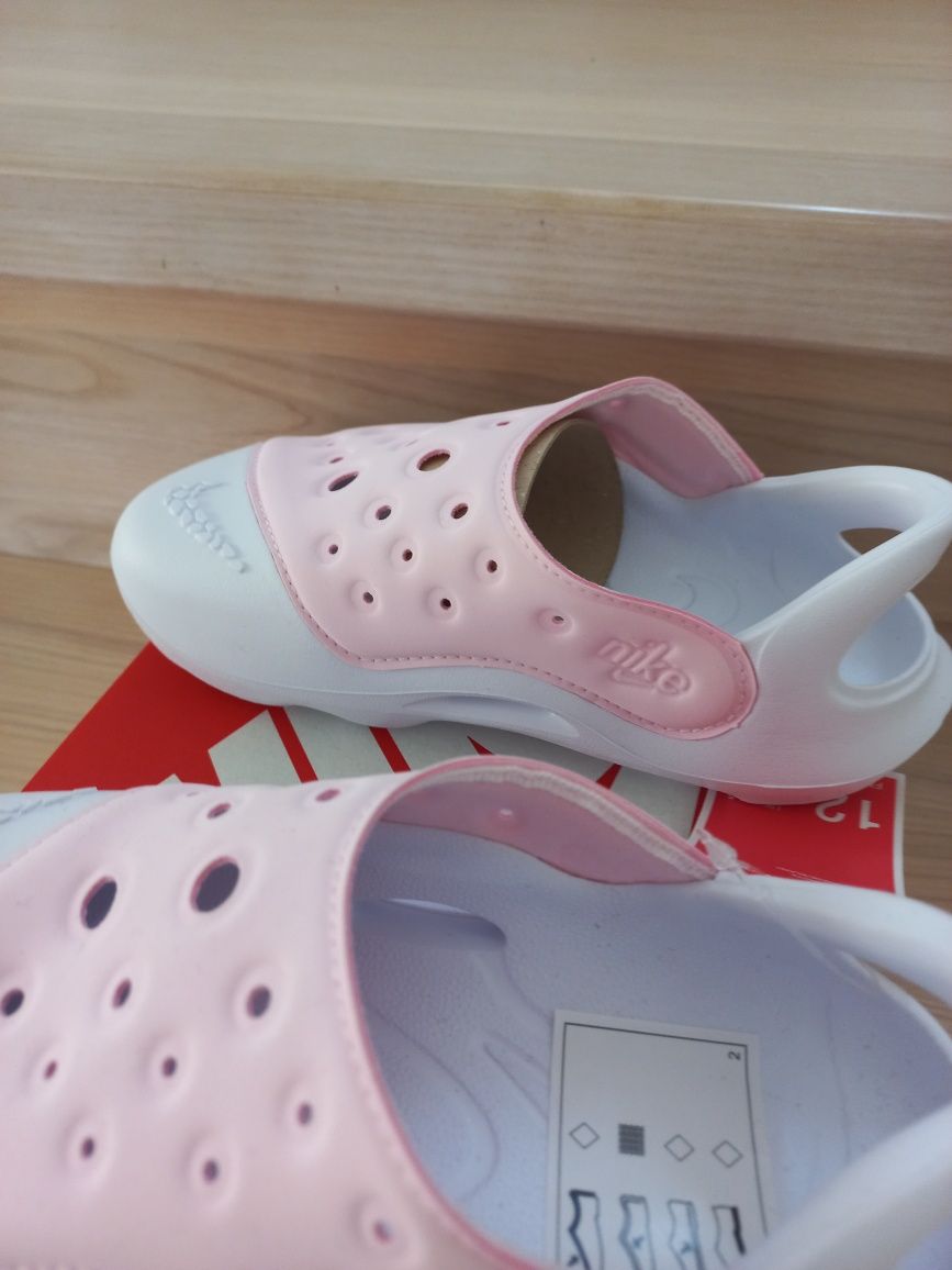 Sandałki Nike 12C