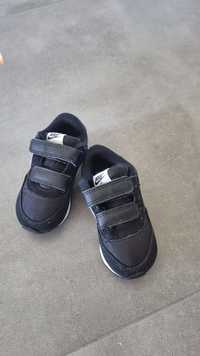 Buty Nike rozm 23,5