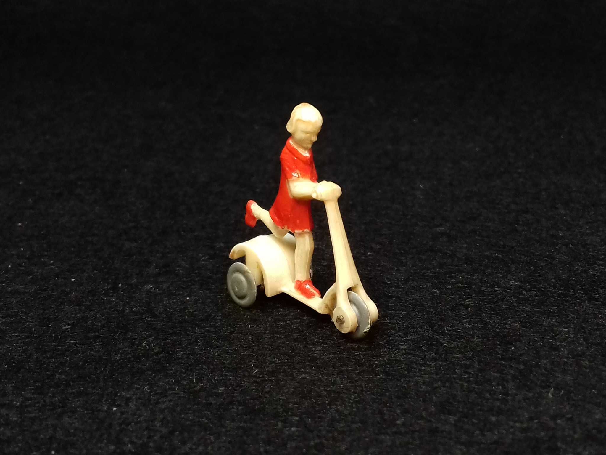 Siku Germany - Girl on roller - 1950`s