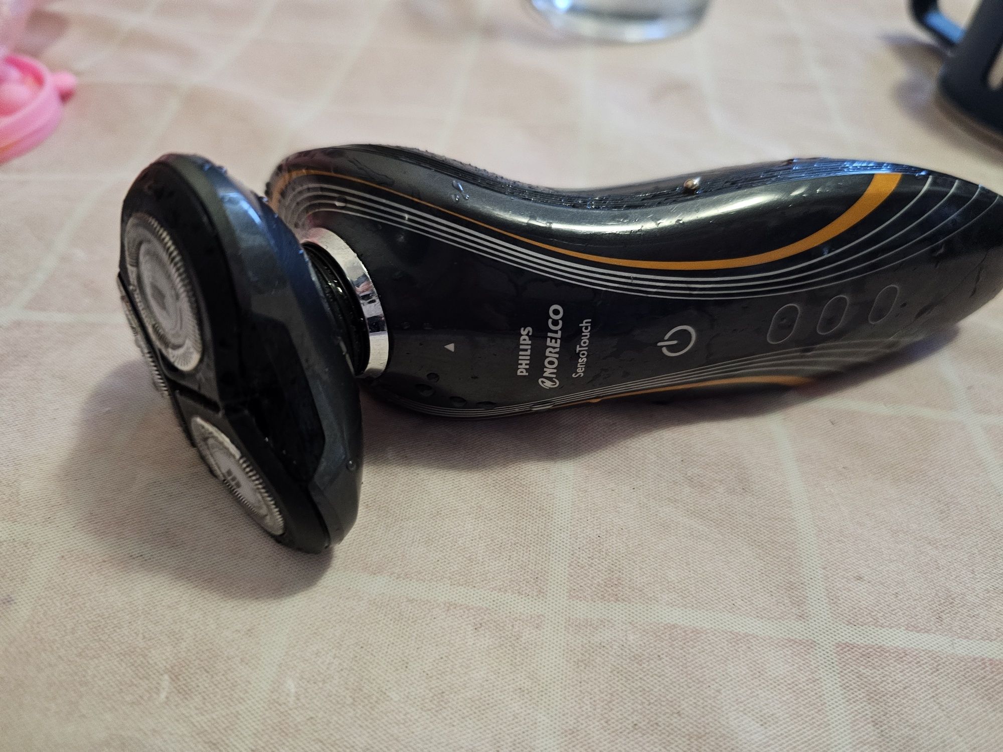 Бритва Philips SensoTouch
