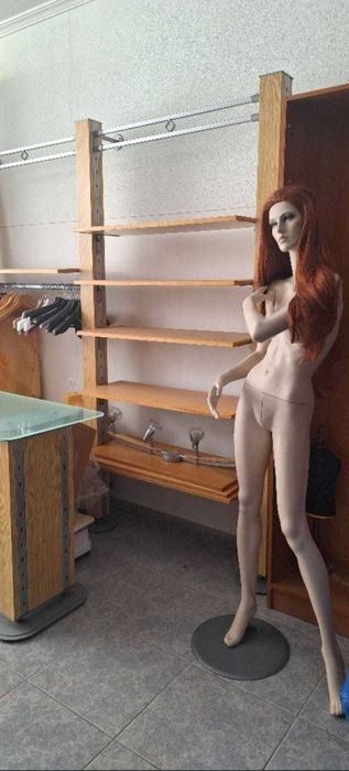 Campanha Manequins, bustos, expositores, balcões lojas