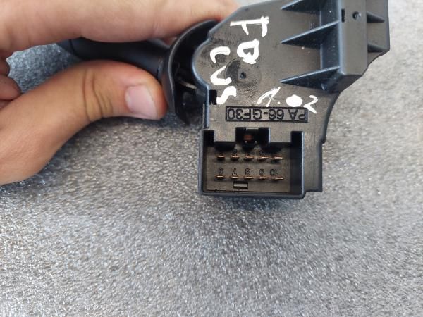 Conjunto / manetes de luzes e limpa vidros FORD Focus I (DAW, DBW)