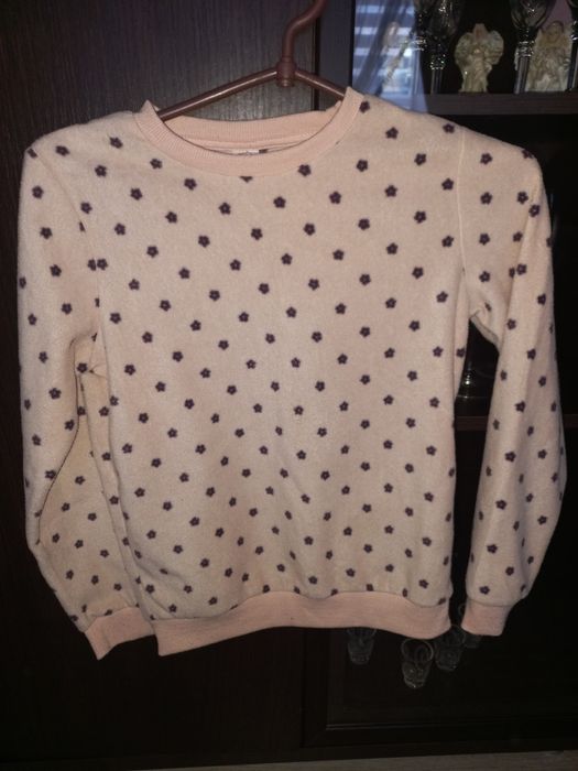 Тепла кофта на дівчинку