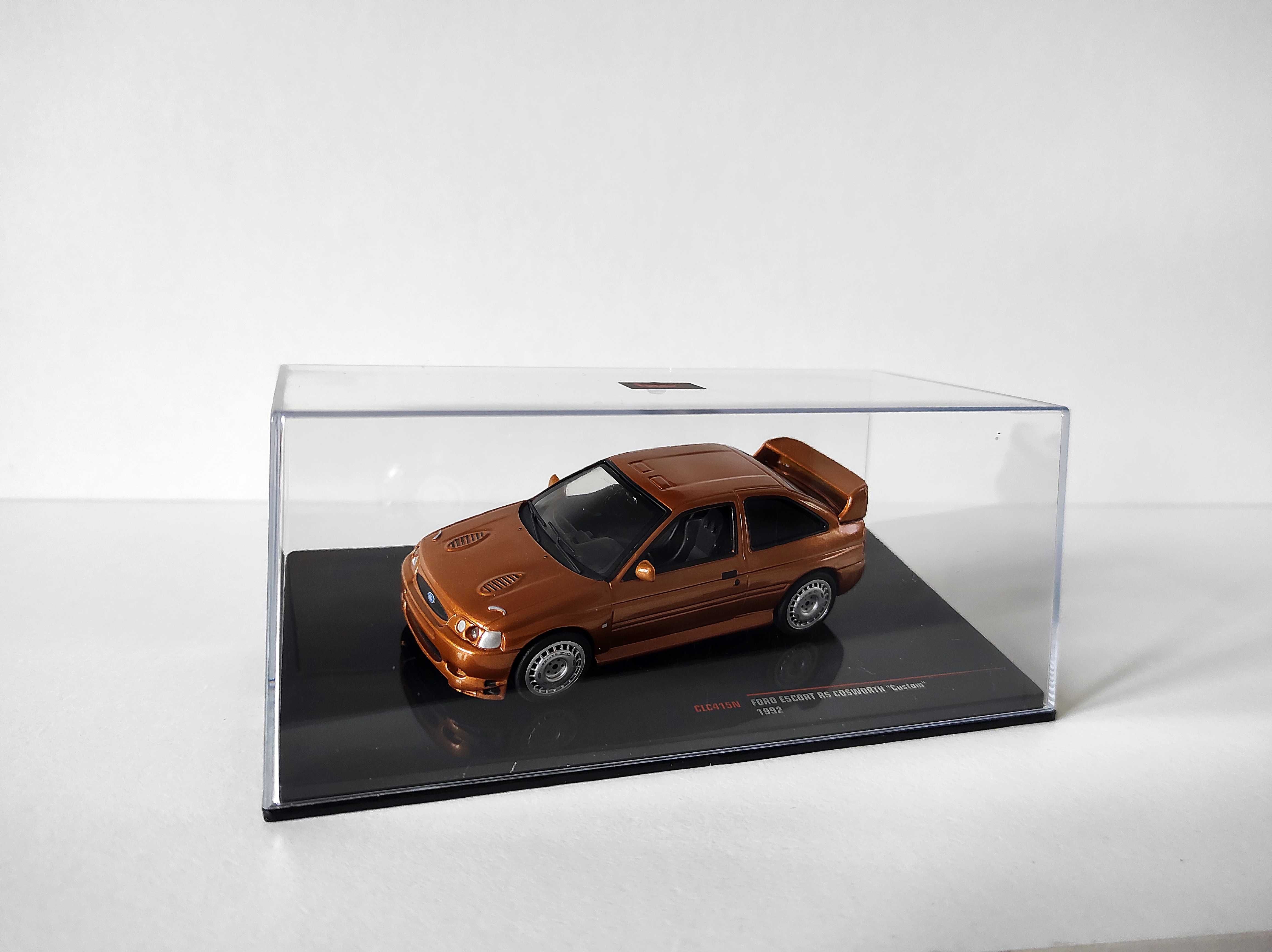 Ford Escort RS Cosworth Custom (1992) 1:43 IXO