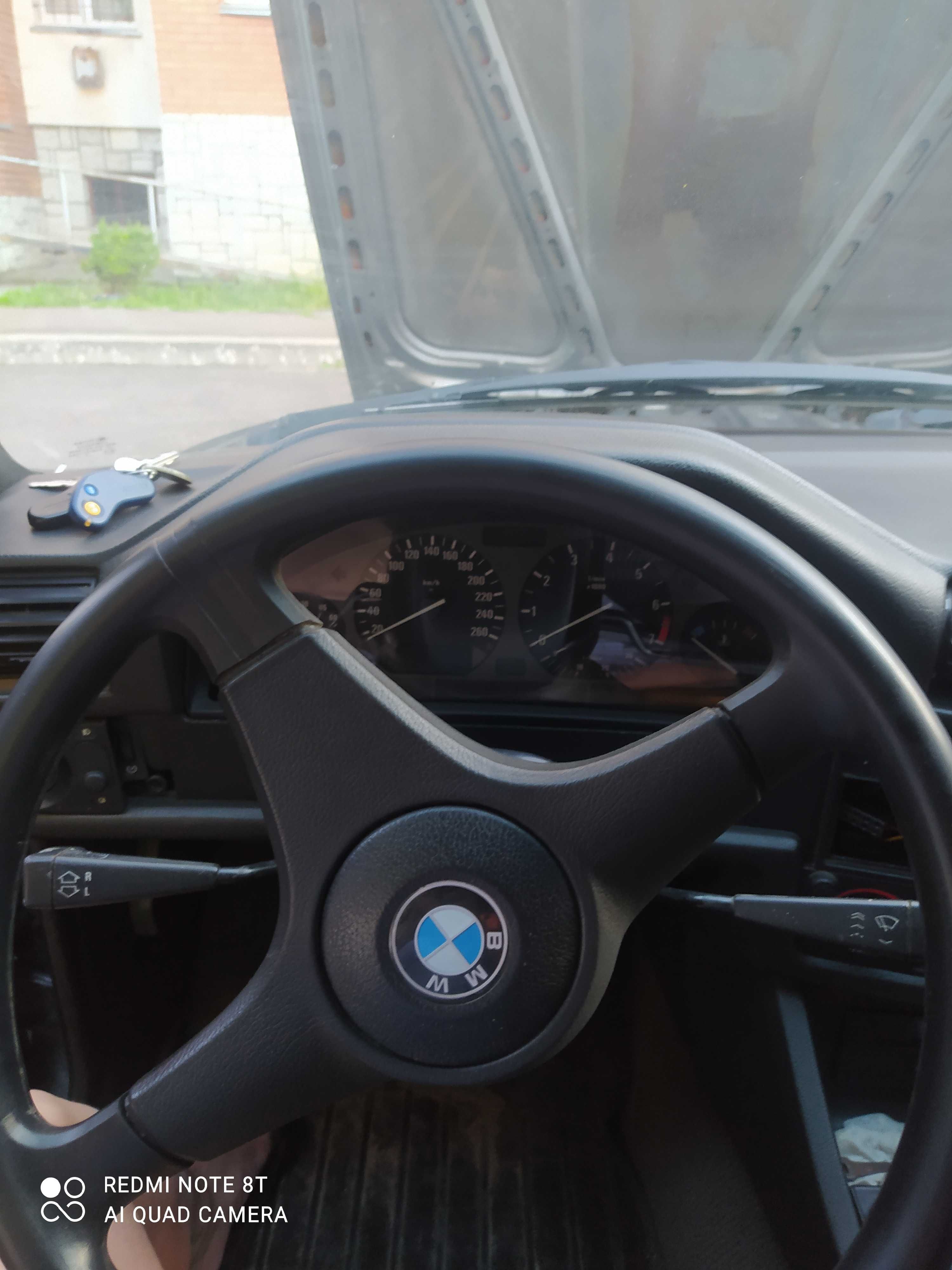 Продаж BMW E 30 323i