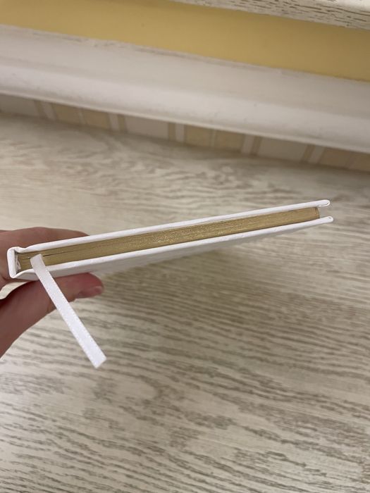 Блокнот dior білий