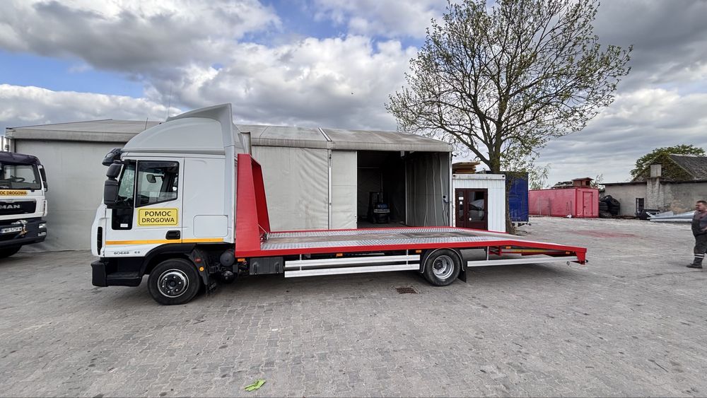 Iveco Eurocargo Autolaweta Pomoc Drogowa Najazd Bus