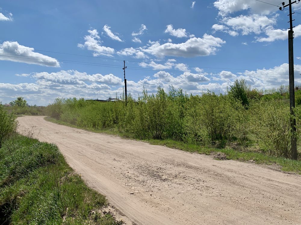 Продаж комерційної ділянки площею 30 соток, с. Давидів (вул. Кар'єрна)