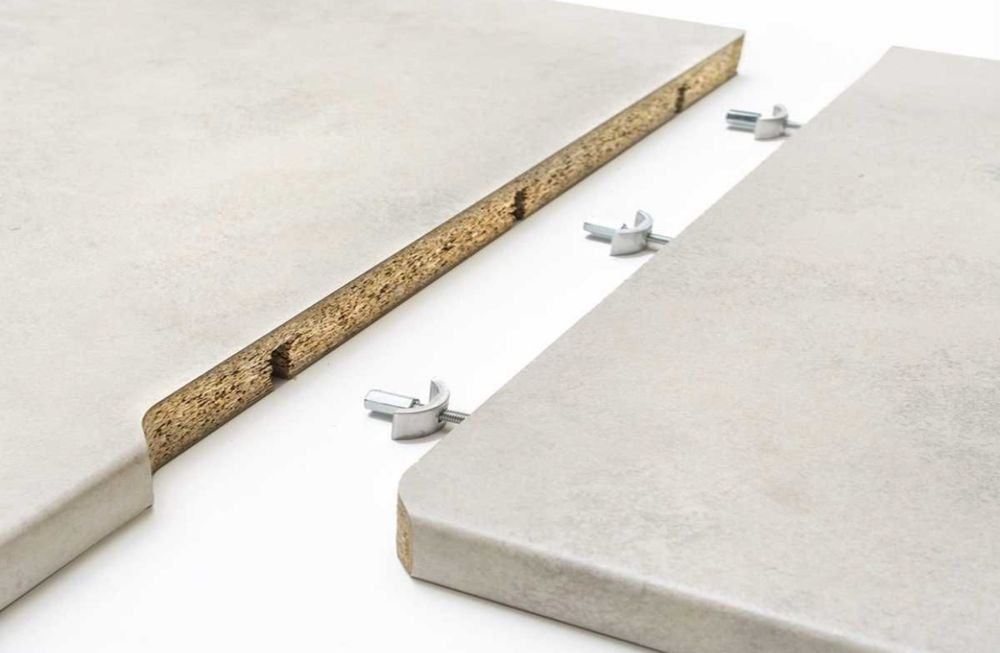 Montaz mebli, skladanie skrecanie mebli,montaz listew przypodlogowych