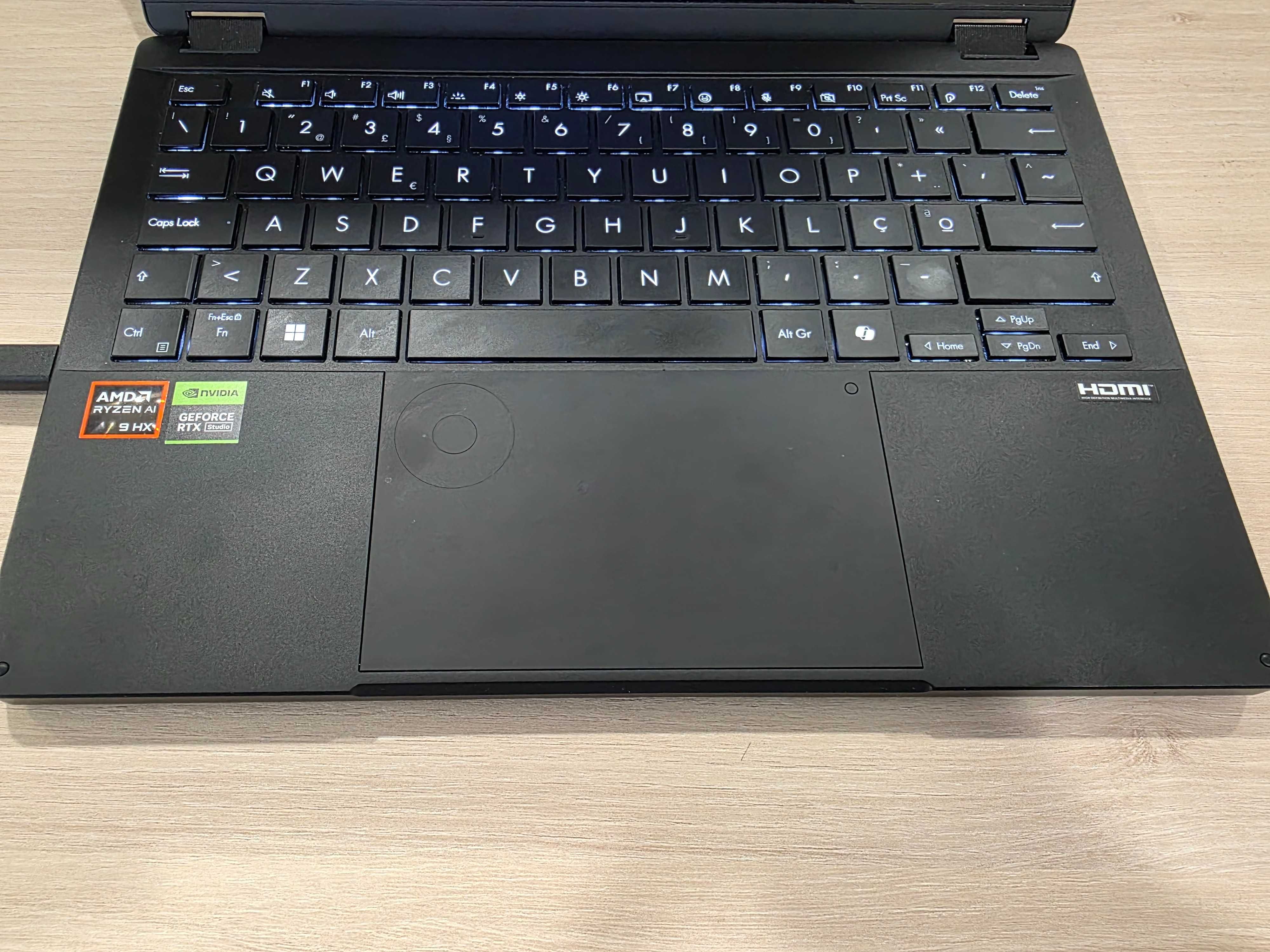 Portátil Asus ProArt PX13 13.3