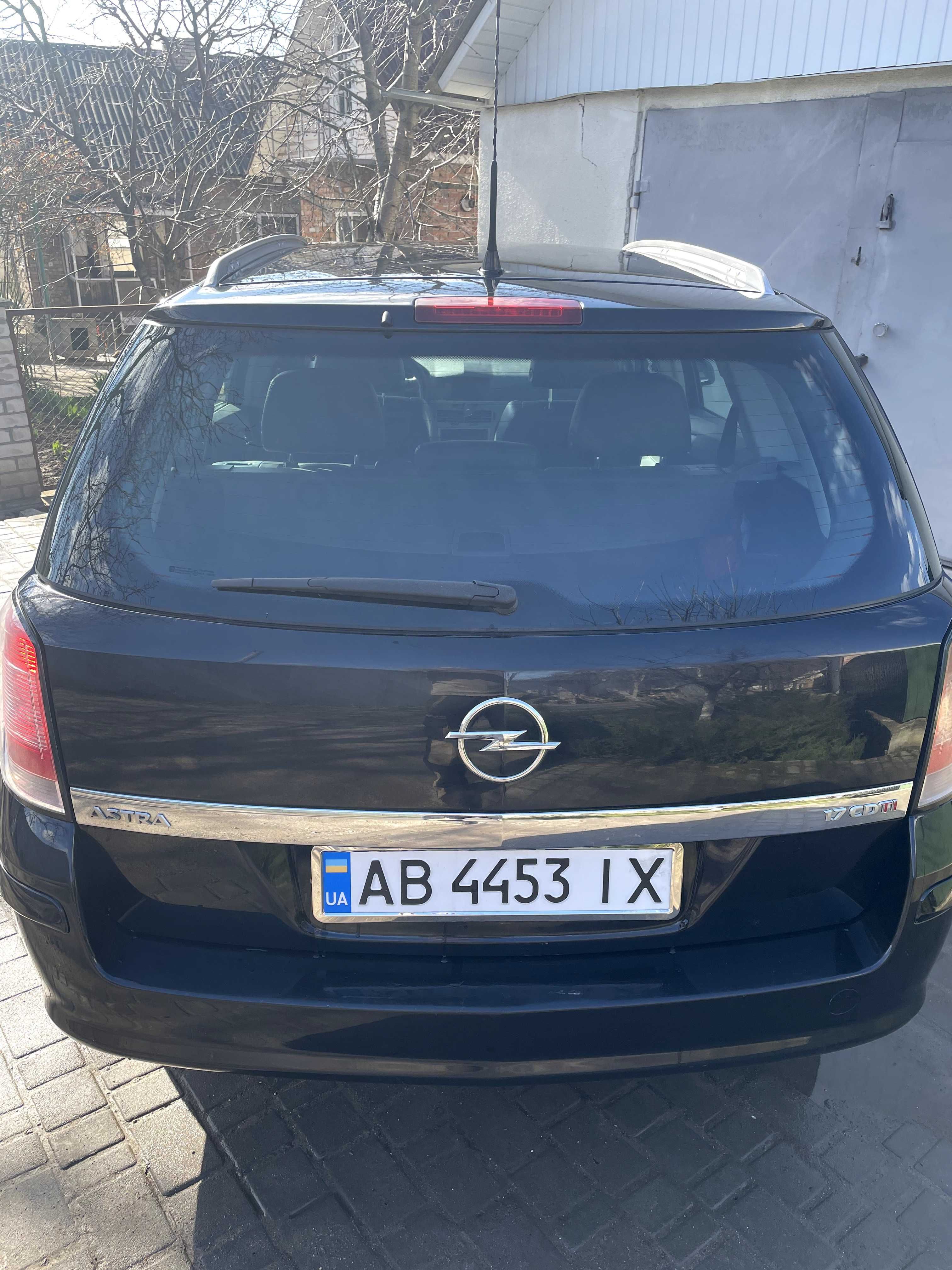 Opel Astra H 1.7