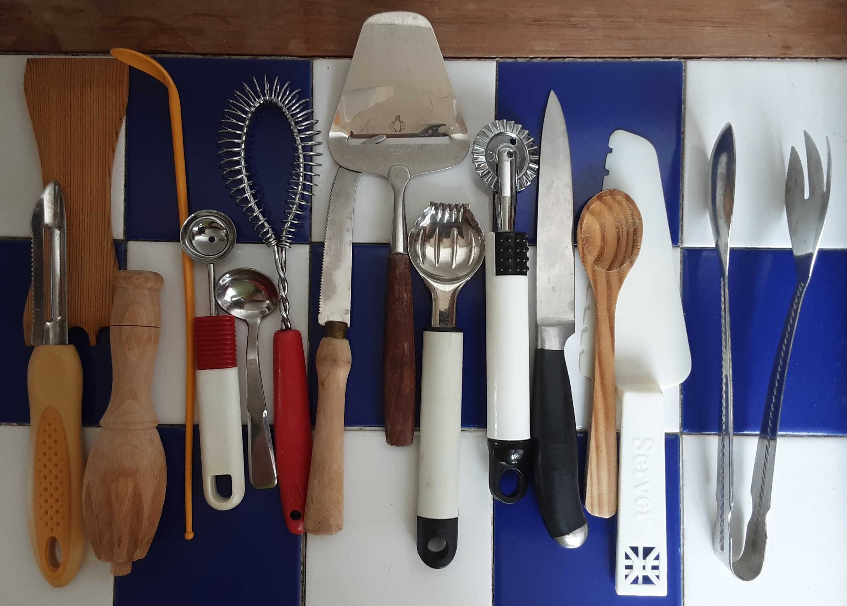 Sortido de Talheres/Acessórios de Cozinha - 1€/cada ou 5€ todos!