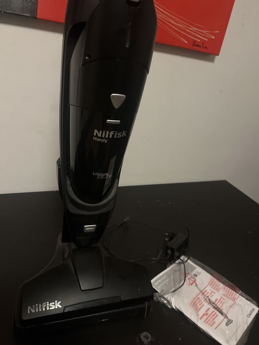 Aspirador de pé e mao