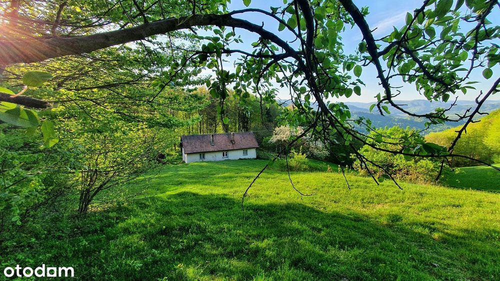 Malowniczo położony dom w górach Sądecczyzny