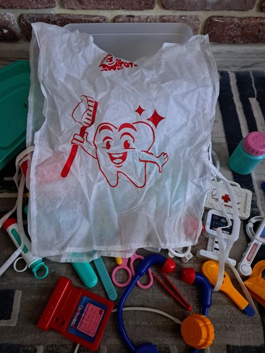 Дитячий набір лікаря-стоматолога