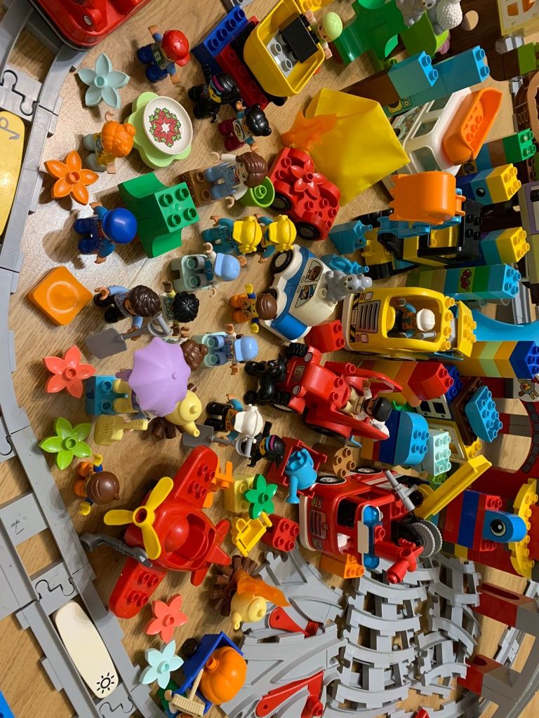 Ogromny zestaw klocków Lego Duplo