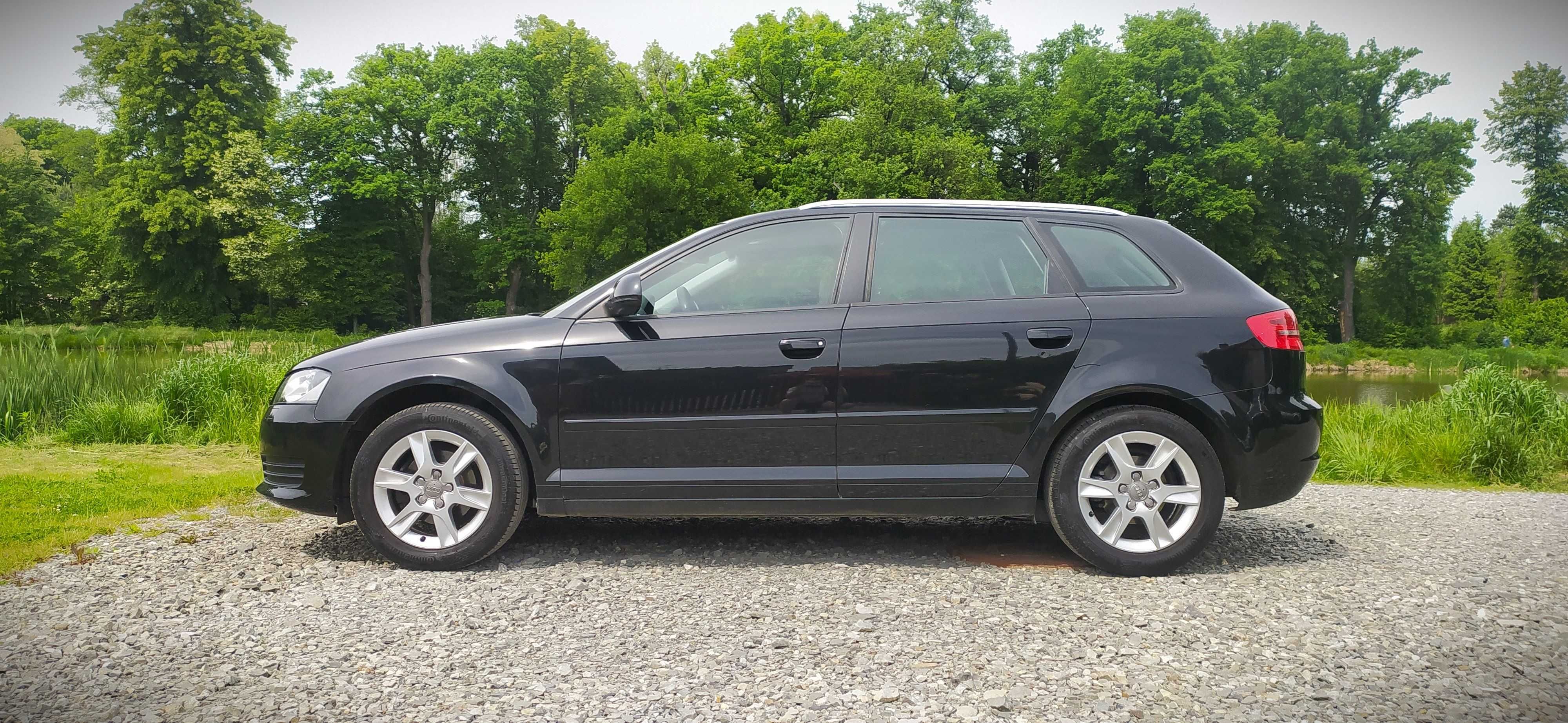 Audi A3 Sportback 1.6Mpi 102KM Xenon + Led Czujniki parkowania