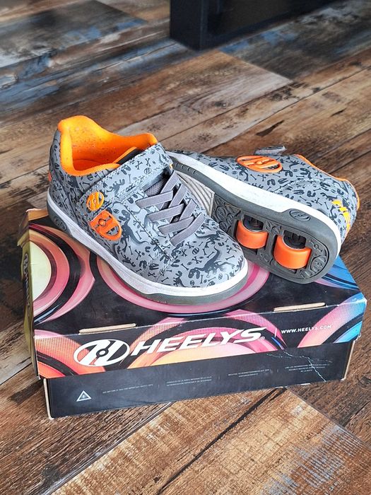 Buty dziecięce adidasy