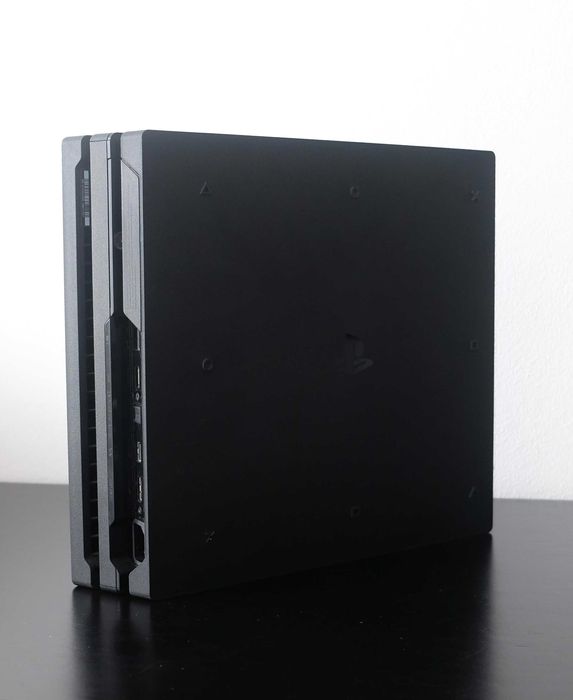 Playstation 4 Pro c/ Limpeza e Pasta Térmica Novas
