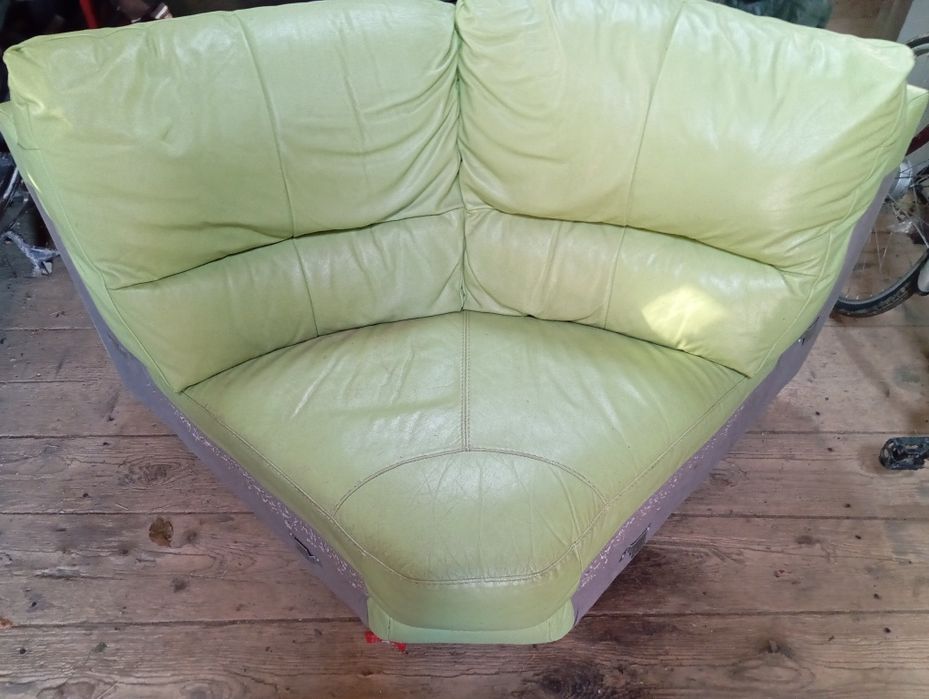 Narożnik sofa zielona skóra syntetyczna