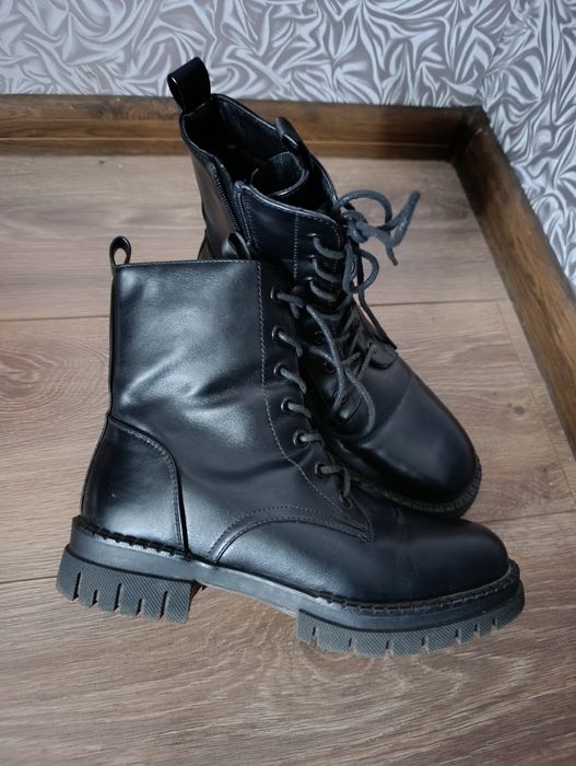 Ботінки 36р., 23,5см, шльопки..