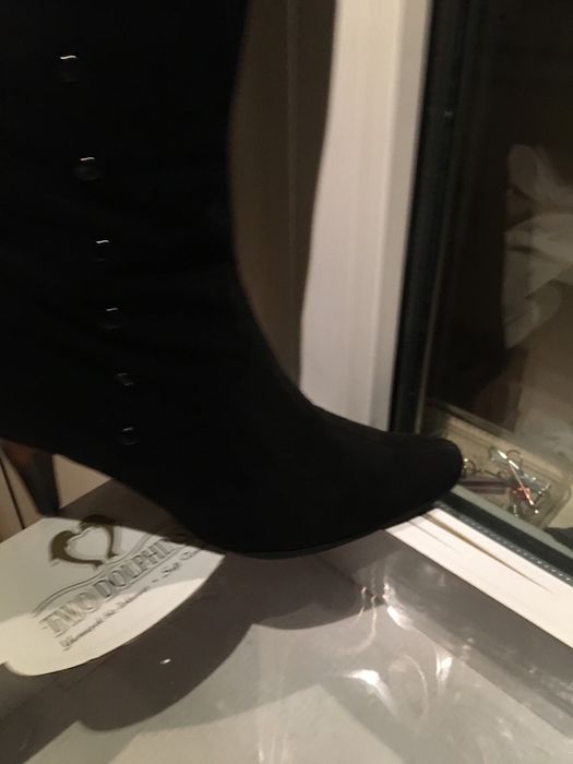 Сапоги. Козаки високі. 38, 38,5. Демісез. Натур. замш.