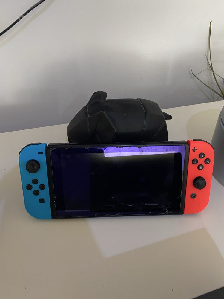 Vendo/Troco Nitendo Switch 1.1