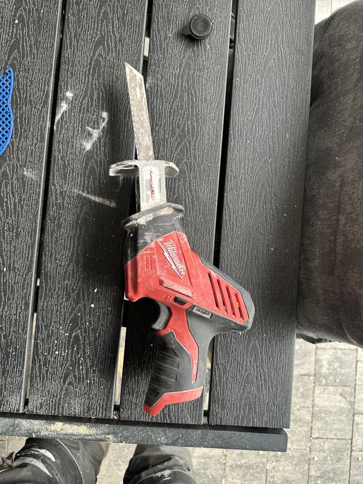 Pila szablasta milwaukee