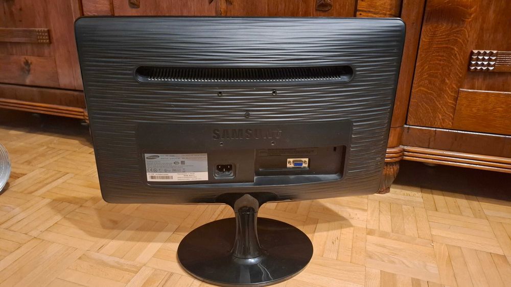 Monitor Samsung B1930N