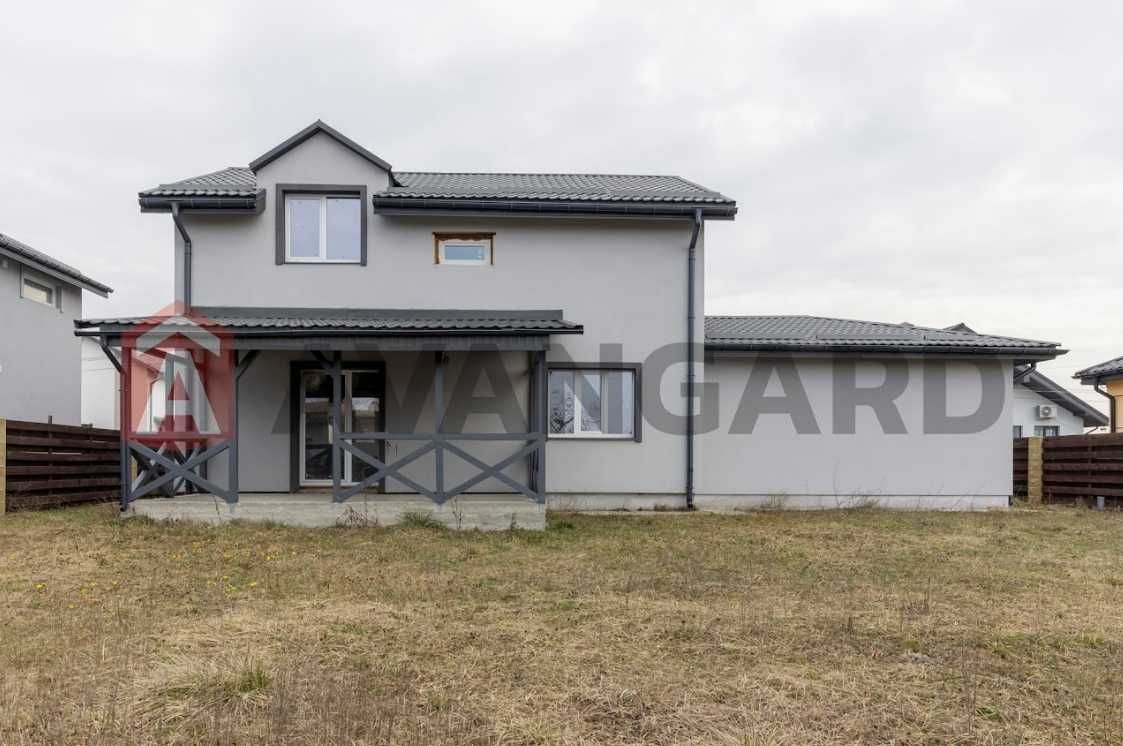 Продається домоволодіння 5К/94500 у.о.,КМ"Балатон", Нові Петрівці.