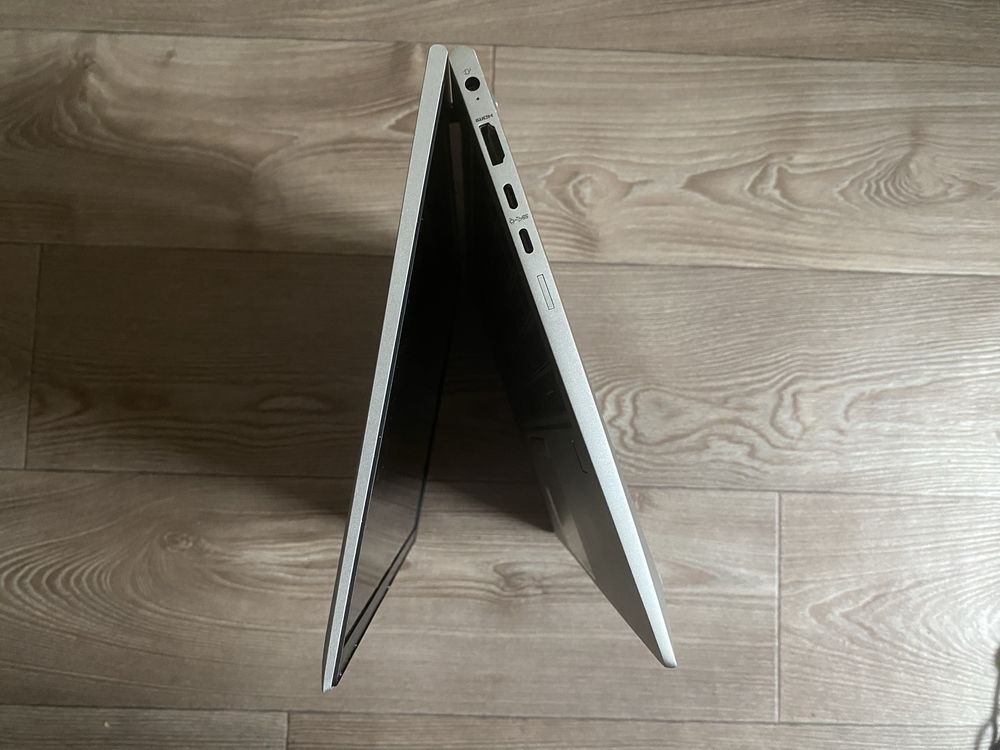 HP EliteBook 845 G7 | ryzen 5 4650u | 8gb | 256gb ssd m2 | FHD