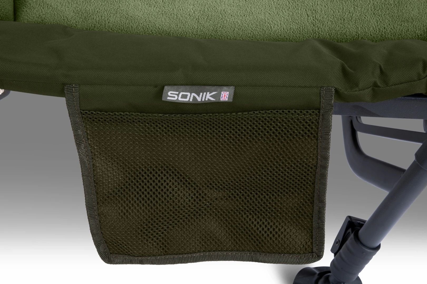 Карповая раскладушка Sonik BANK-TEK Levelbed Wide