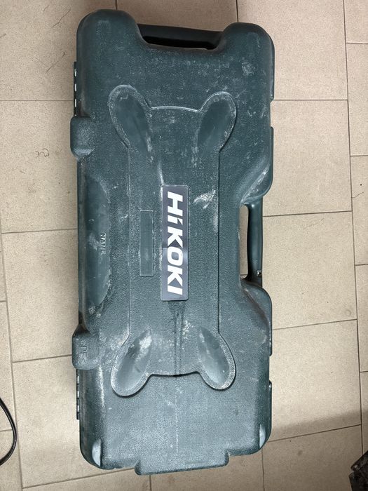 Mlot wyburzeniowy Hikoki
