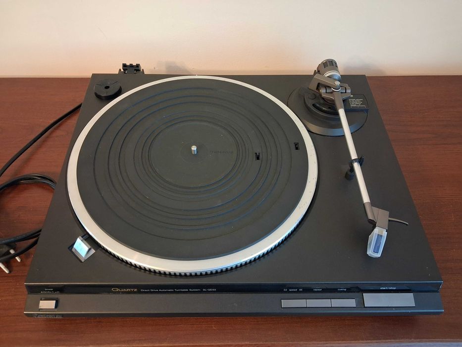 Gramofon Technics SL-QD33 Made in Japan