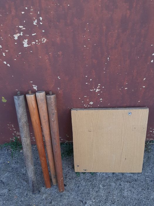 Продам Табуретку б/у,  в разобранном состоянии