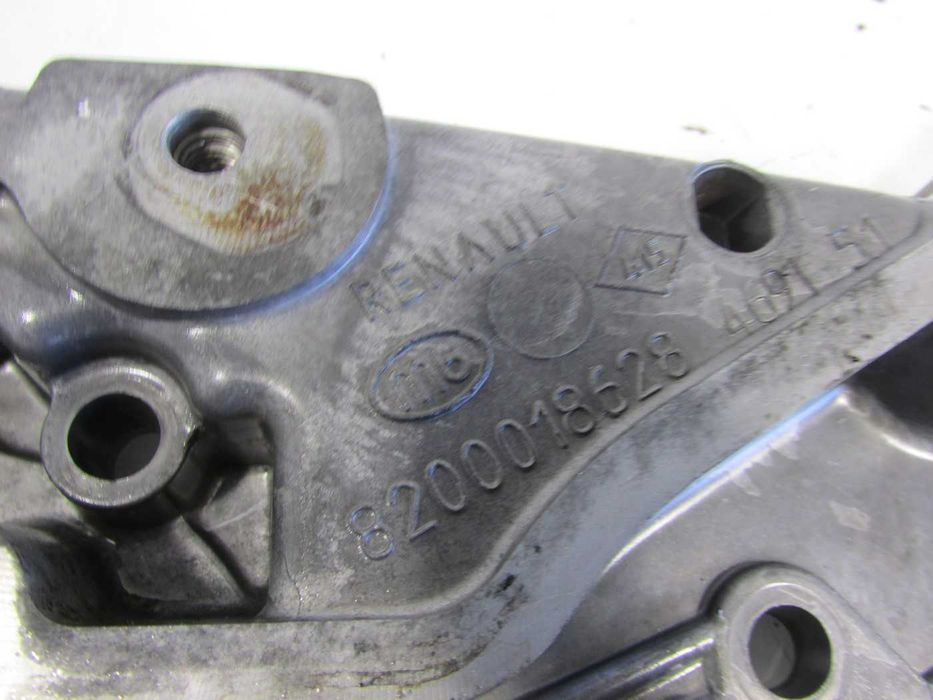 Obudowa rozrządu dekiel osłona renault master opel movano 2.5 dci