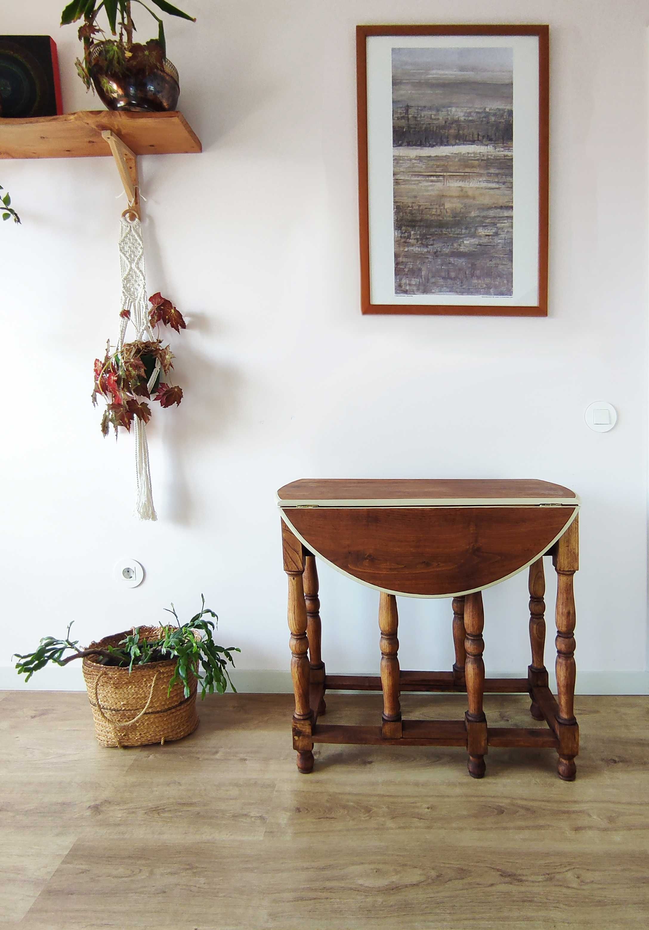 Mesa de abrir restaurada