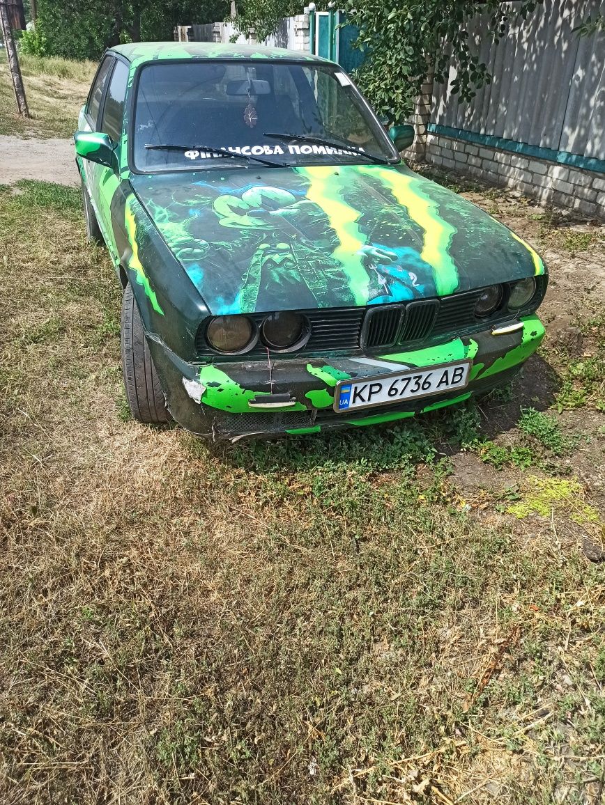 Продам БМВ е30 торг