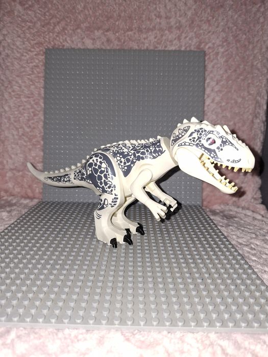 Jurassic world indominus rex(biały)kompatybilne z lego