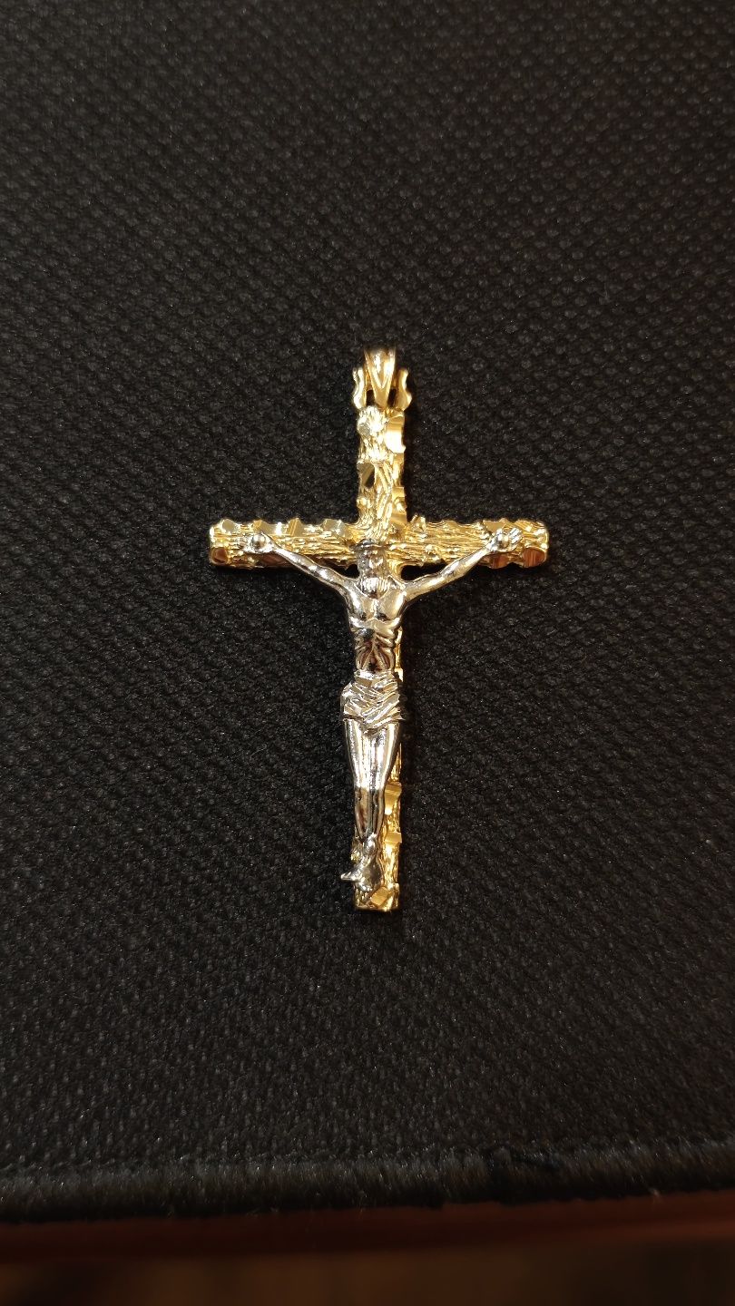 Złoty krzyżyk z Jezusem 14K 585 5,6 g złoto krzyż wisiorek zawieszka
