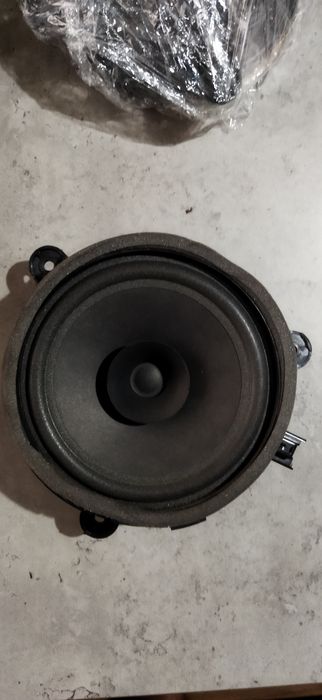 Volvo V50/s40 oryginalne głośniki performance sound 4 sztuki