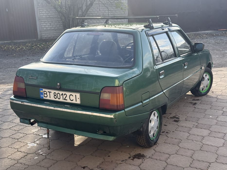 Заз Славута 2003 год. 1.2 Бензин.