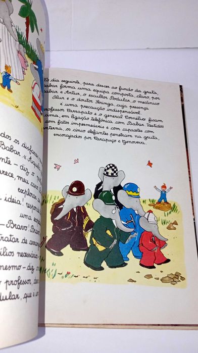 Babar e o Professor Carrapato