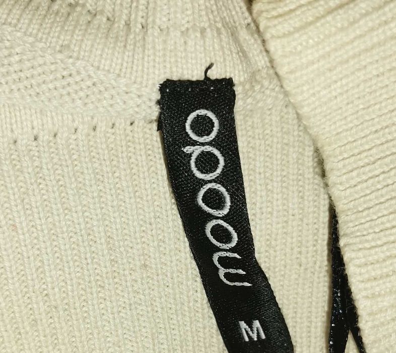 Golf Moodo rozmiar M w kolorze czarnym i beżowym