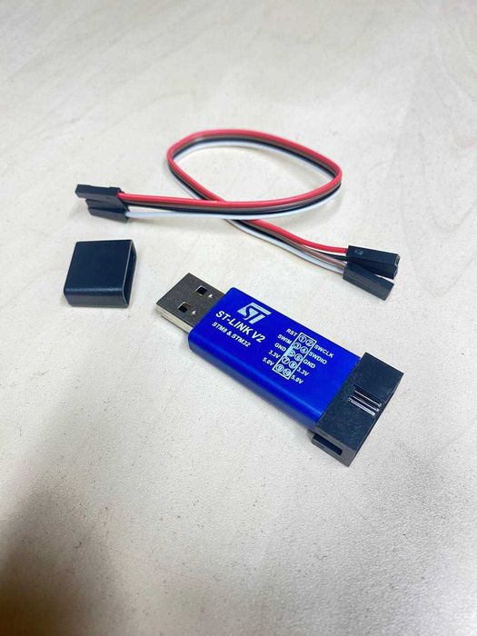 ST-LINK V2 программатор отладчик для микроконтроллеров. Есть количетво