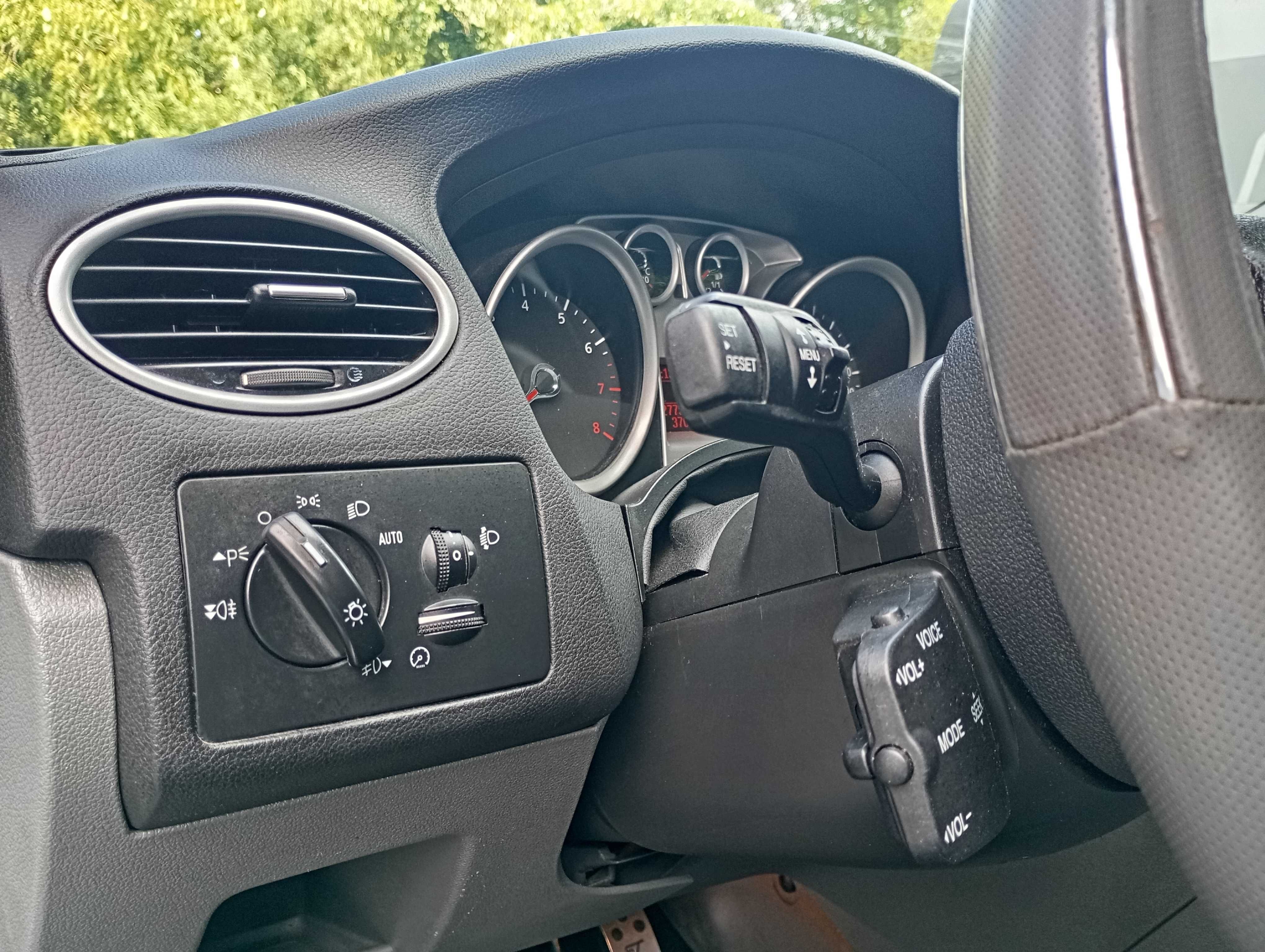 Ford Focus Mk2 Kombi lift 2.0 145 KM | Bogata wersja | | LPG | 2009