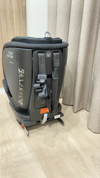 Автокрісло Britax Romer Trifix2 i-Size, група 1