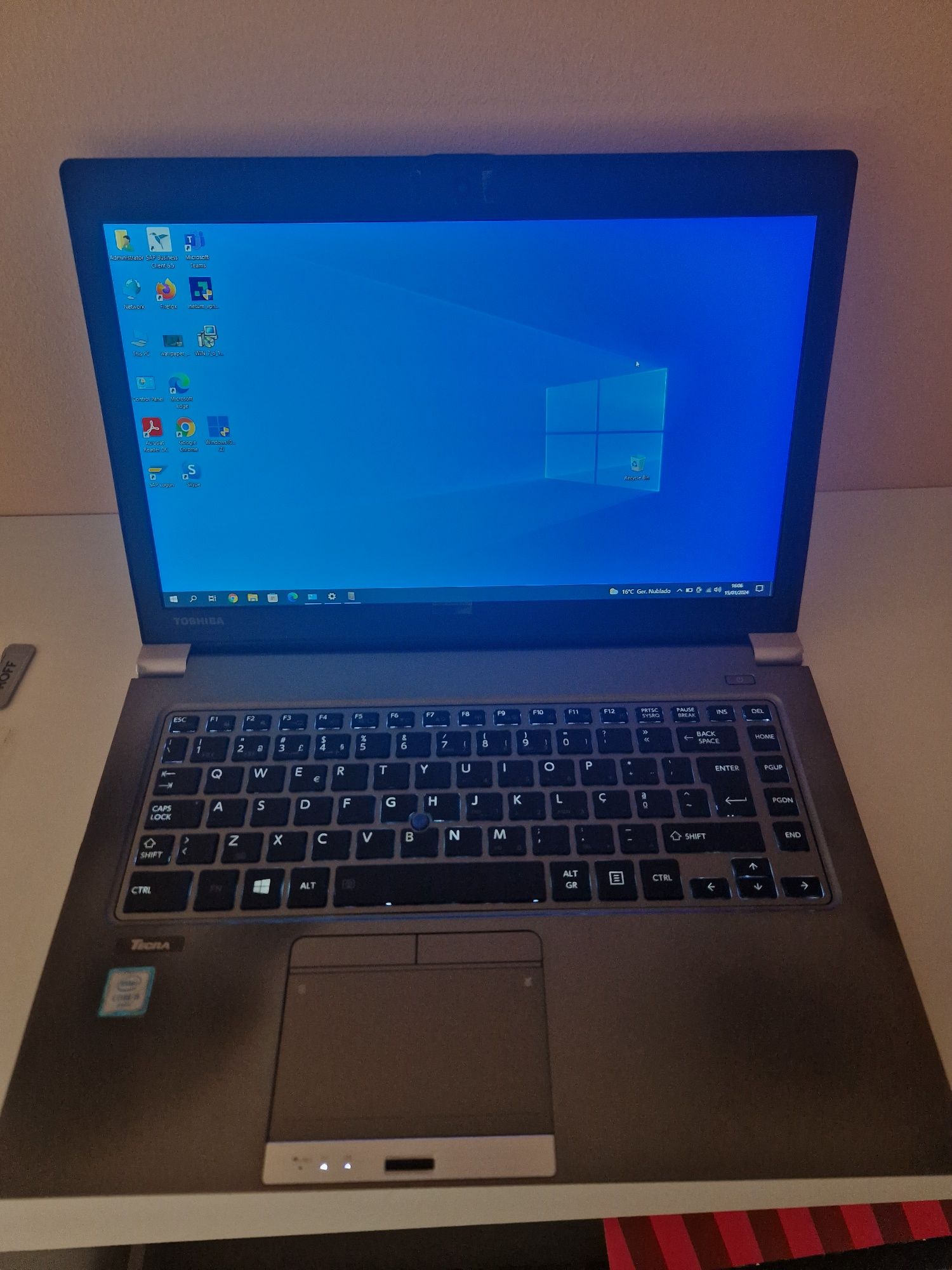 Toshiba IntelCore