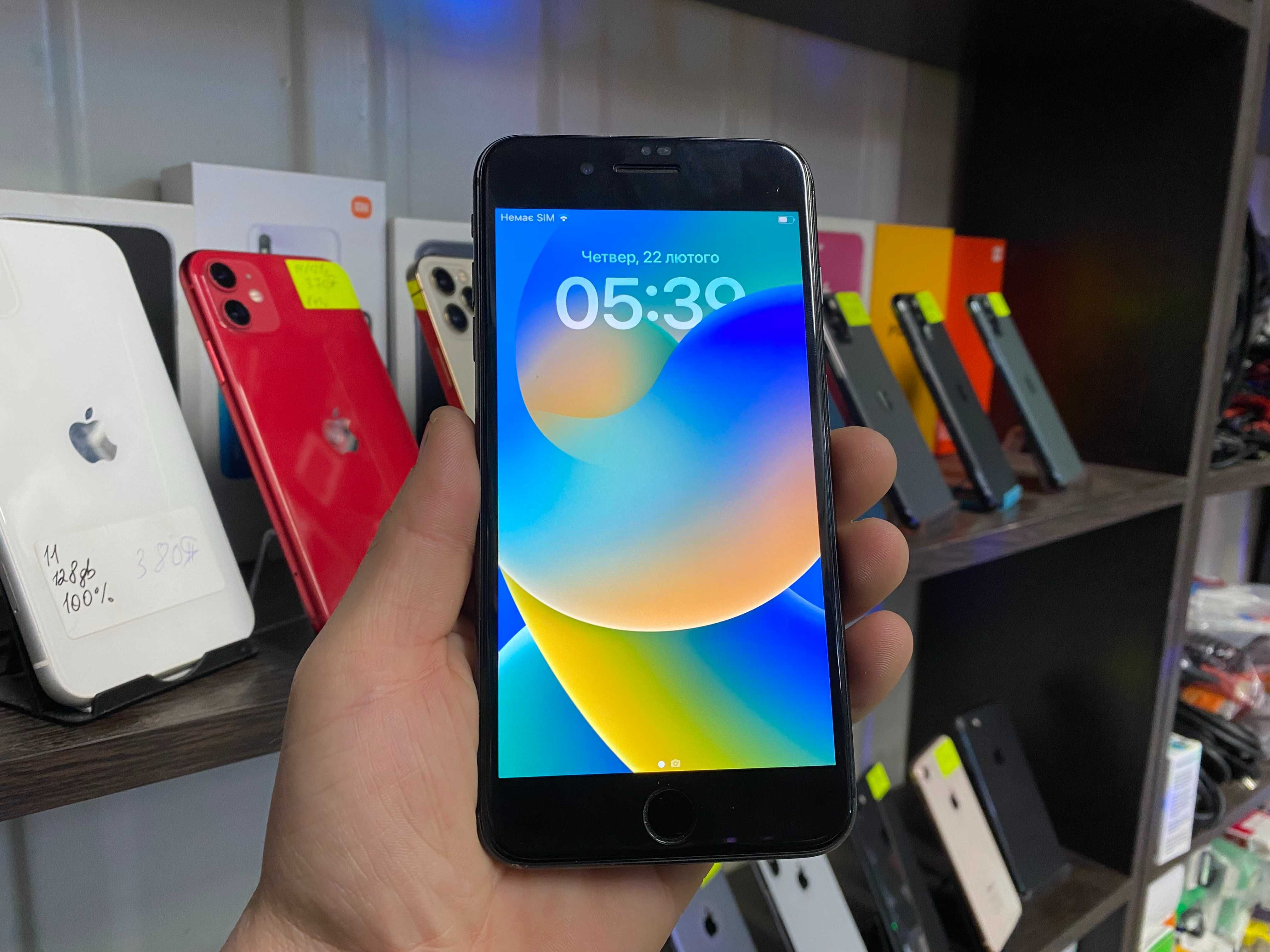 Продам Iphone 8 Plus на 64g 100%  Хороший стан! МАГАЗИН!